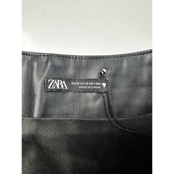 Zara Womens Size Small Black Faux Leather Mini Skirt Zipper Moto - Picture 3 of 5